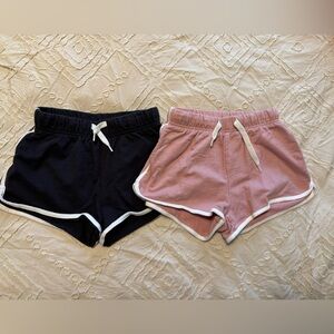 Girls shorts 2 pack - size 10